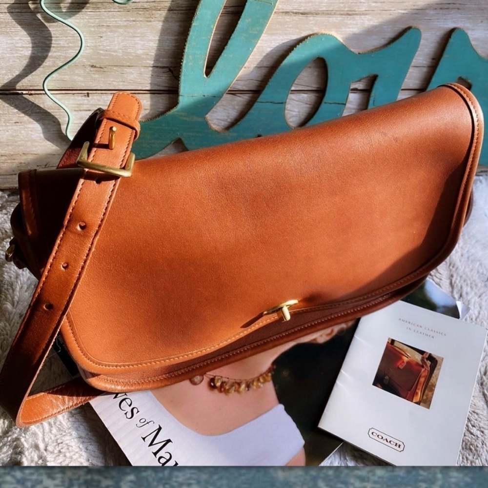 VINTAGE COACH BRITISH TAN CROSSBODY CLASSIC CITY BAG 9790 - Picture 3 of 17